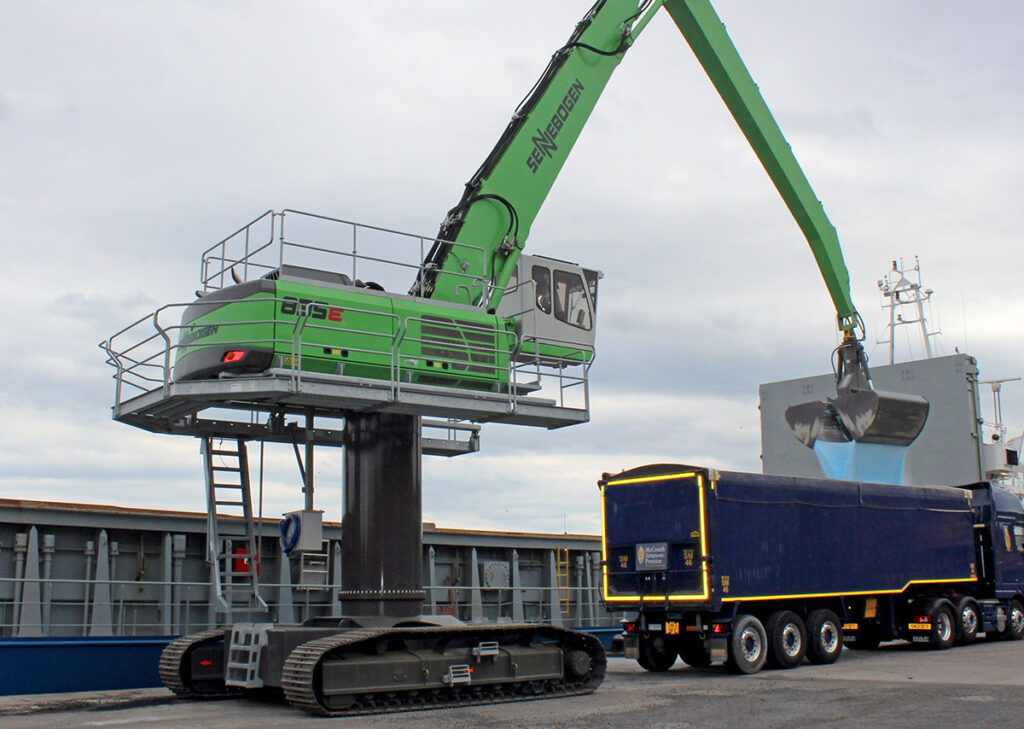 835 R-HD E-series in Material Handlers by Sennebogen