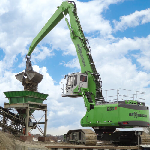 850 R-HD E-series Material Handlers