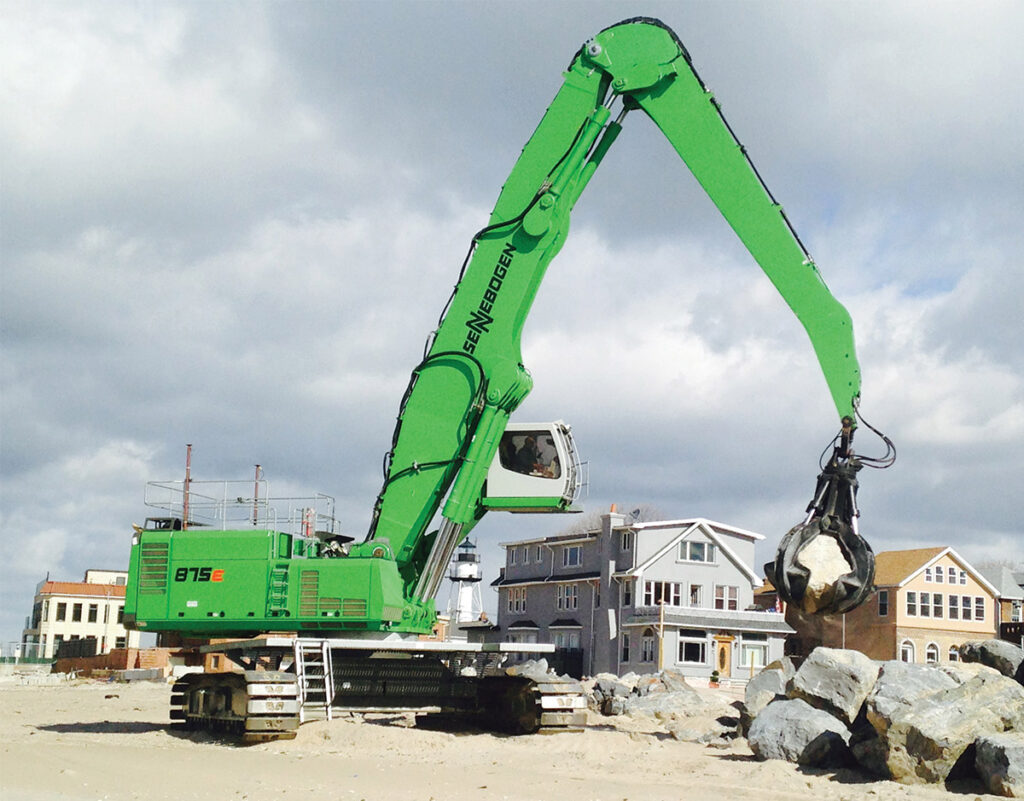 Green Hybrid 875 R-HD E-series in Material Handlers by Sennebogen