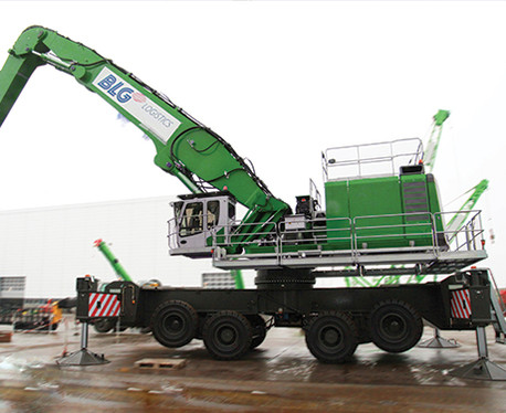 Green Hybrid 875 M E-series in Material Handlers by Sennebogen