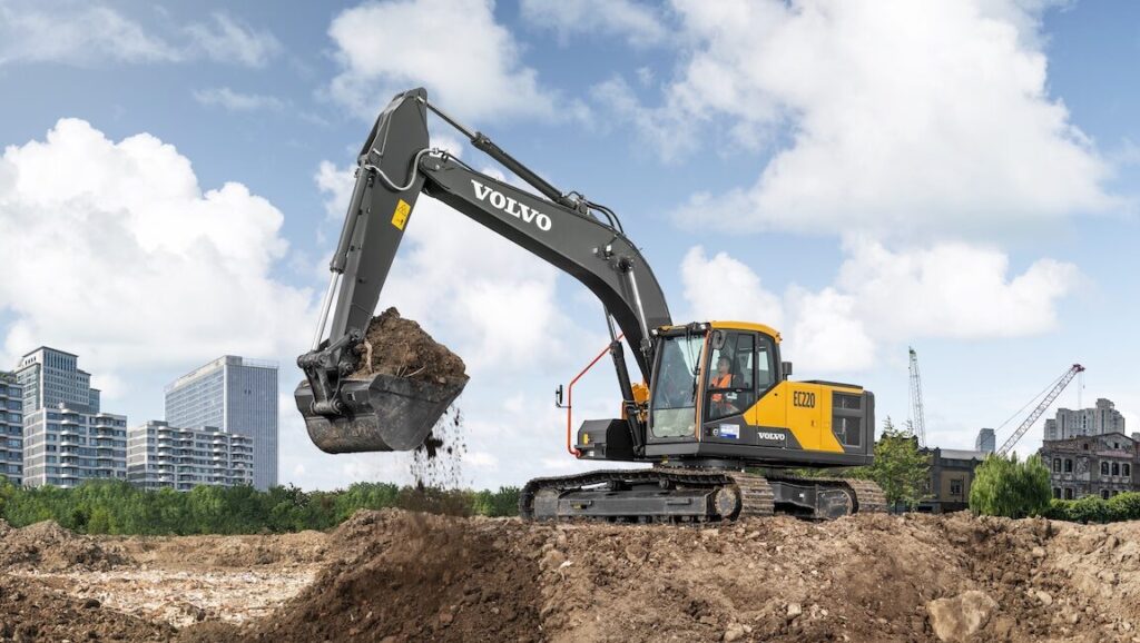 How Midsize Excavators Can Grow Your Business